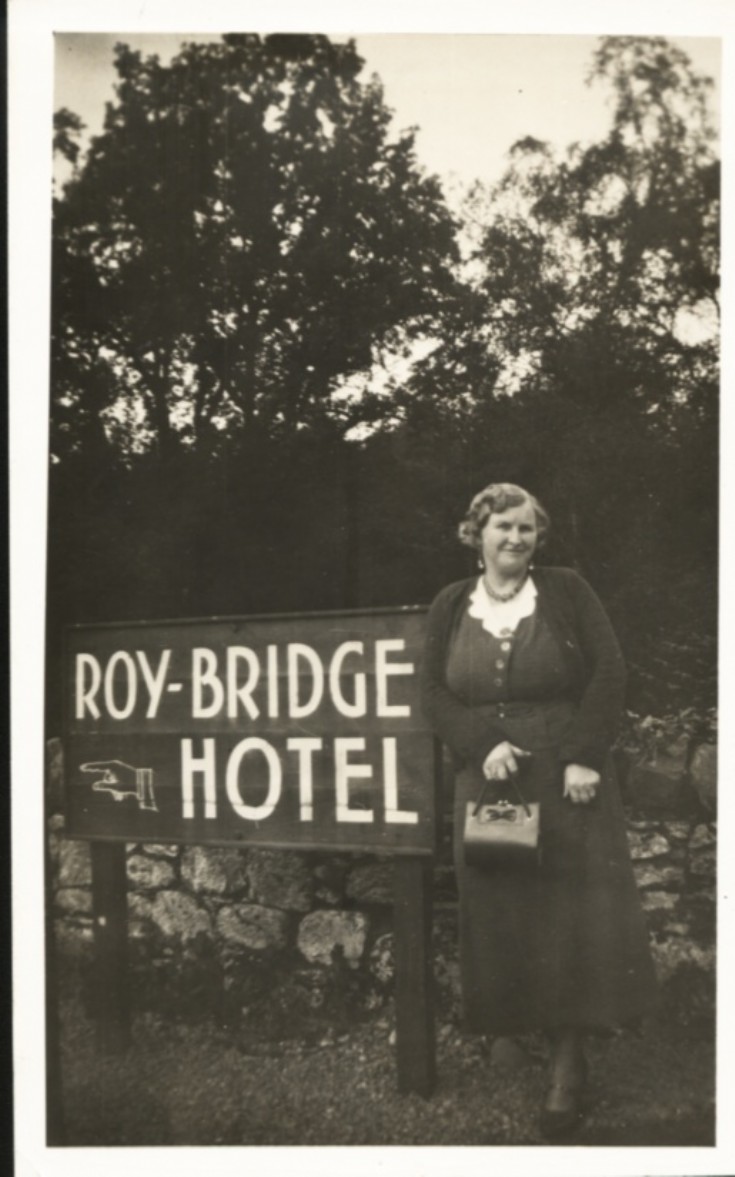 Roybridge Hotel / Bridge