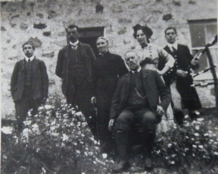 The MacKintosh Family, Murlaggan 1908