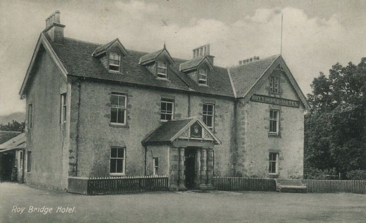 Roybridge Hotel . Approx 1940. 
