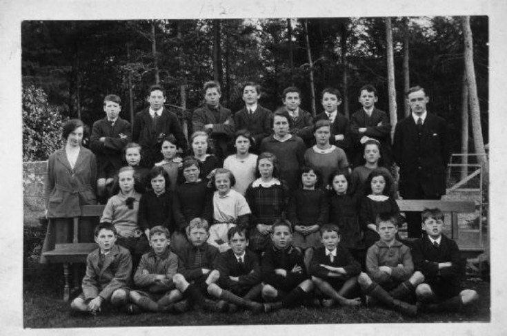 Roybridge School Pupils 1920