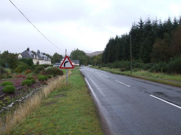 Entering Roybridge & Keppoch Terrace